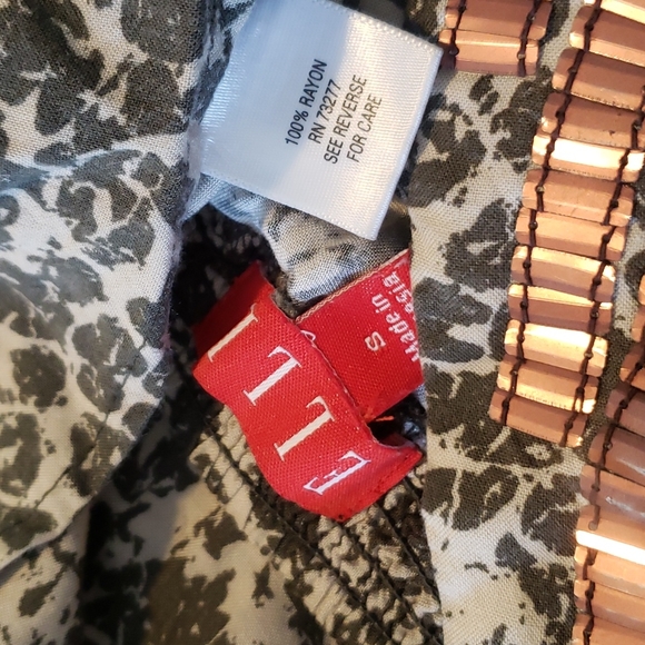 Elle Tank - Picture 5 of 5